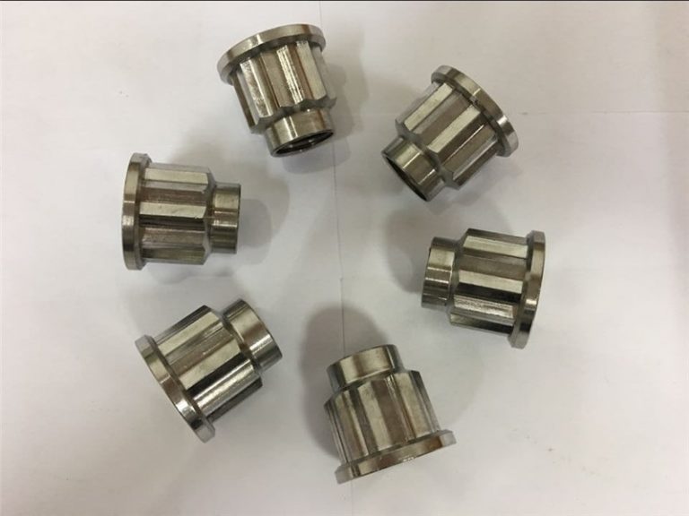 12 बिंदु अखरोट